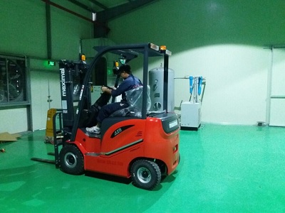 Electric Forklift
