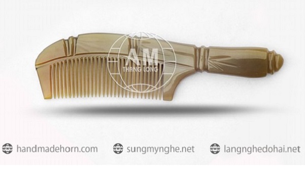 Horn comb