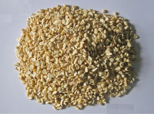 Cracked cashew kernels SP