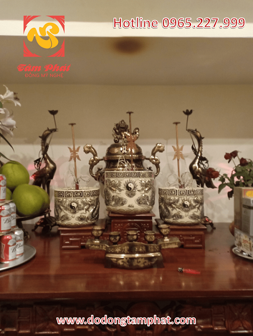 Altar set