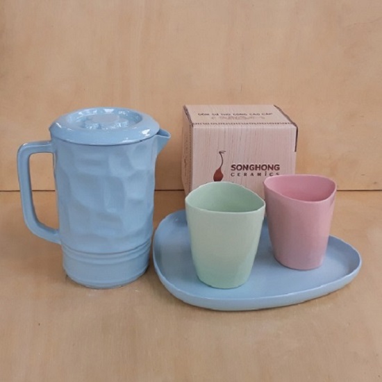 Ceramic tea set
