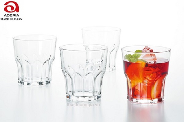 Glasses set