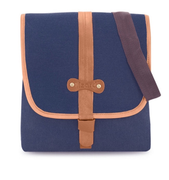 Cross-strap bag 01