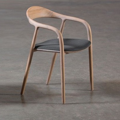 Neva Chair