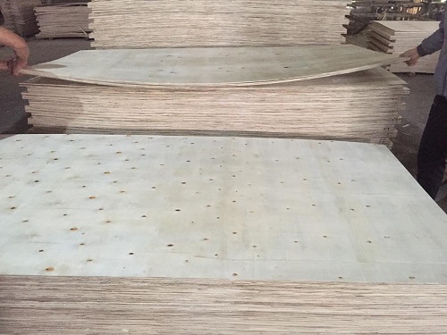 EP01 Packing Plywood