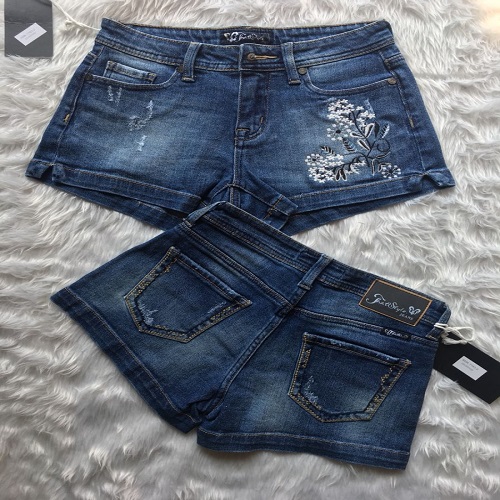 Women shorts
