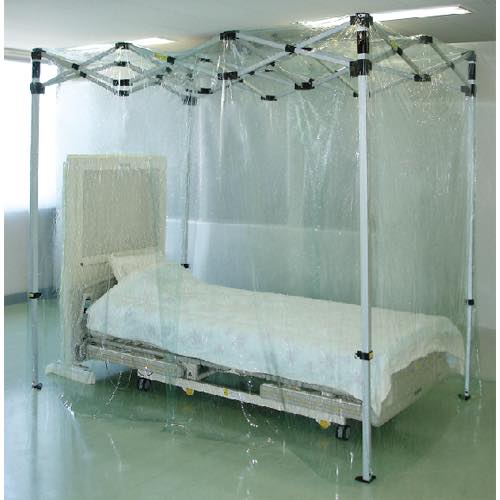 Negative pressure chamber for infectious patients