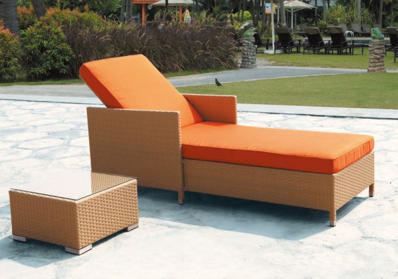 Outdoor Patio Rattan Wicker Sunbed With Cushions...