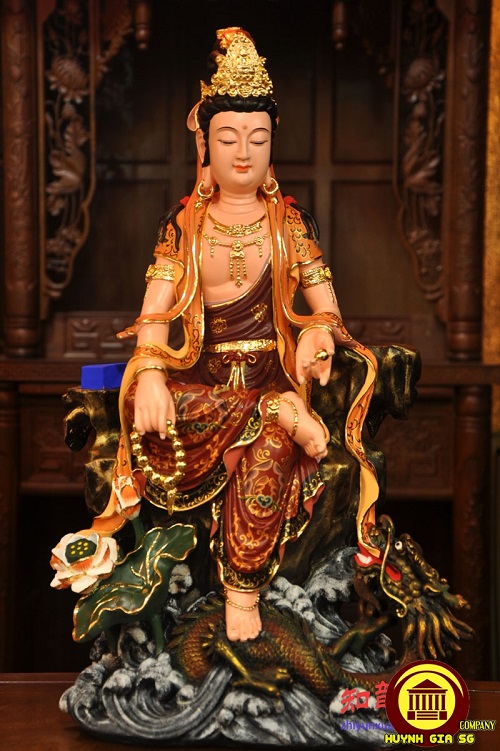 Guanyin statue