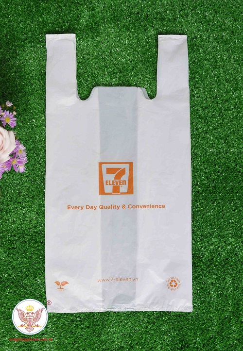 T-shirt plastic bag