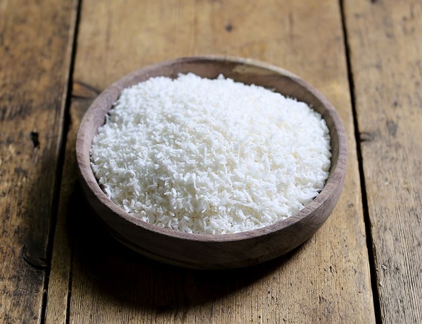 Dried coconut