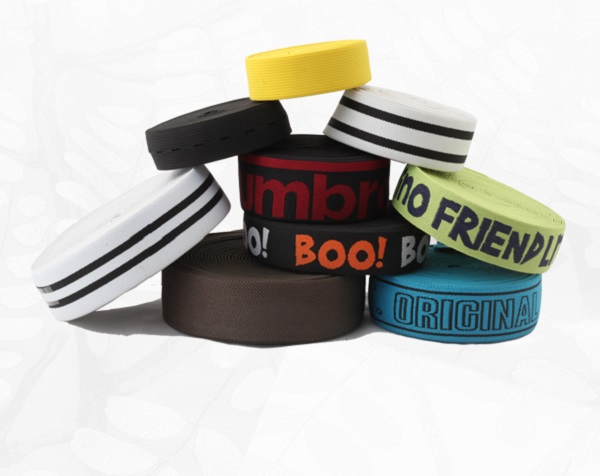 Elastic strap with letter patterns