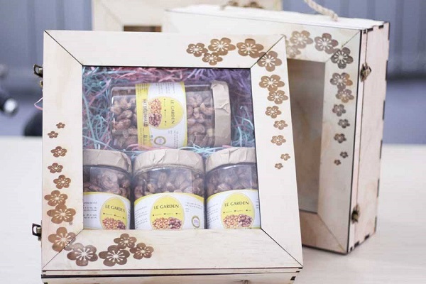 Cashew nuts wooden gift box