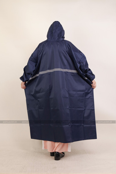 Reflective raincoat