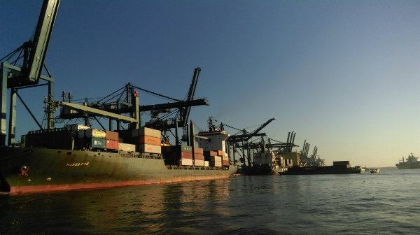 Import and export services