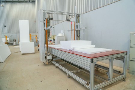 Polystyrene containers