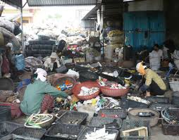 Service for the collection and treatment of waste