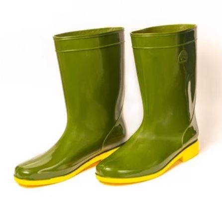 Moss green footwear