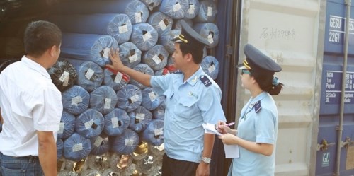 Customs service