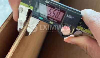 Packing plywood