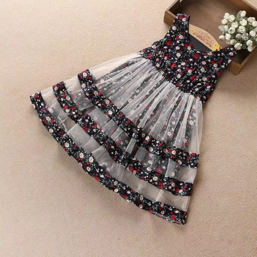 Infant girl's dress
