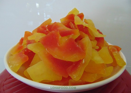 Soft dried papaya