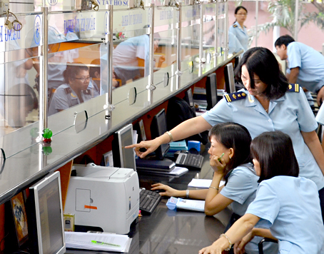Customs brokerage