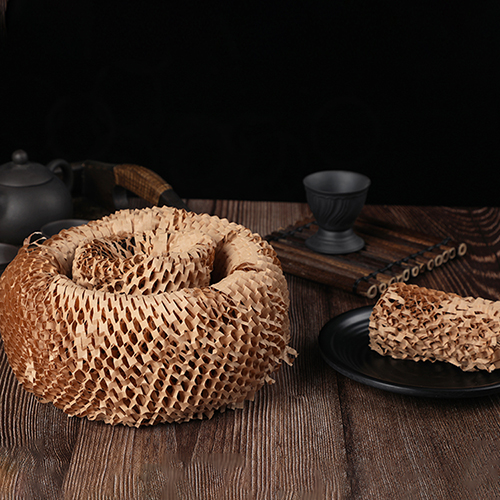 Honeycomb paper for packaging